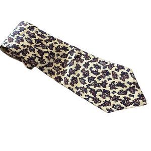 Oscar De La Renta 100% Silk Cream Paisley Print Necktie 3 3/4” x ~58” USA
